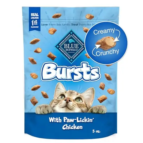 Blue Buffalo Bursts crunchy and creamy cat treats bag